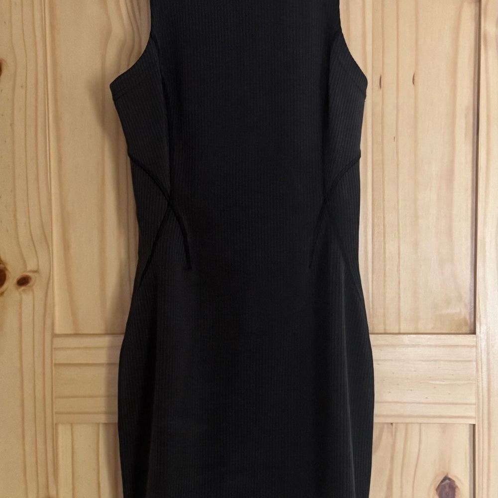 LULULEMON Ribbed Softstream Slim-Fit Tank Dress. Size 4. NWT.